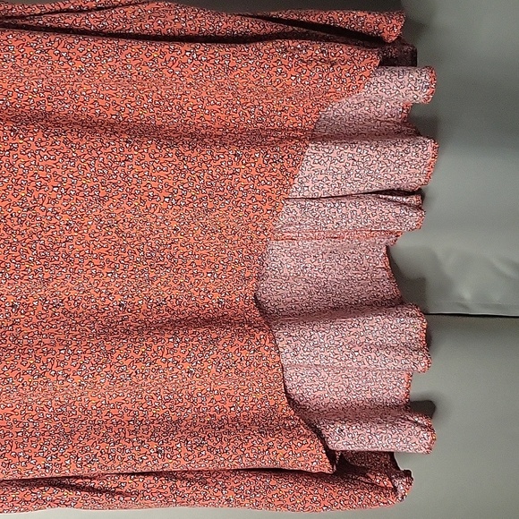 🌴 A.N.A. A New Approach Sleeveless Tunic Top Red with Floral Print - Picture 6 of 9